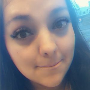 Meet your Posher, Krystal